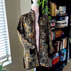 Reversible black and gold brocade duster- medium